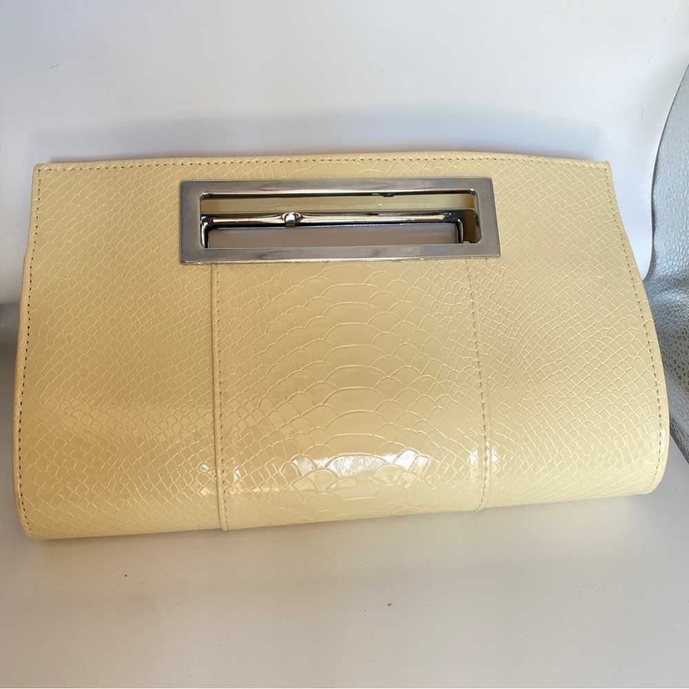 Sunnyshop Classic Clutch Crocodile Pattern Faux Leather Beige Cream NWT  *READ*